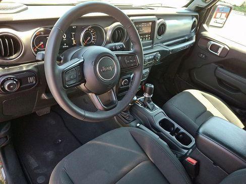 Used 2023 Jeep Wrangler Sport AWD/4WD image 2