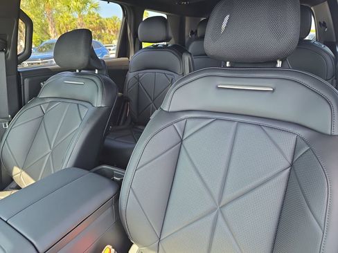 New 2027 Kia Telluride SX FWD image 21