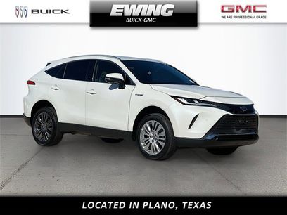 Used 2021 Toyota Venza Limited w/ Carpet Mat Package (TMS)