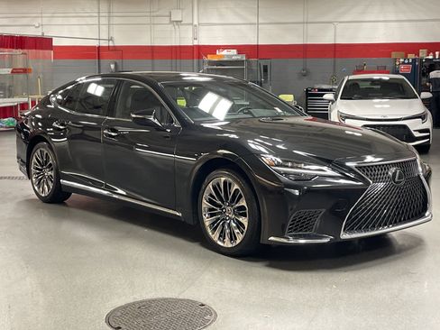 Used 2021 Lexus LS 500 image 2