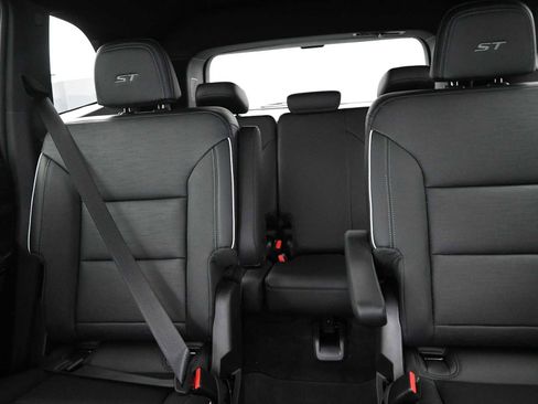 New 2026 Buick Enclave Sport Touring w/ Power Package image 16