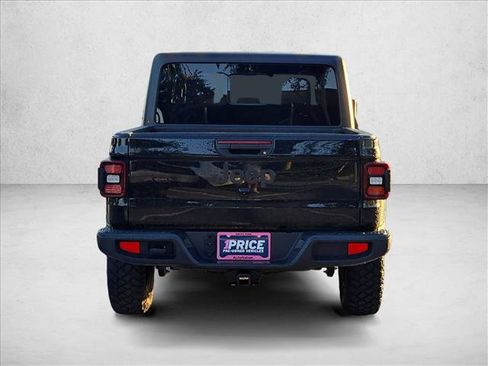 Used 2024 Jeep Gladiator Sport AWD/4WD image 6
