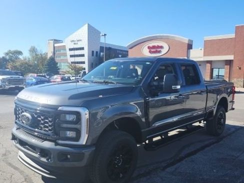 New 2026 Ford F350 XLT w/ XLT Premium Package AWD/4WD image 3
