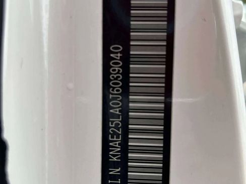 Used 2018 Kia Stinger Premium image 33