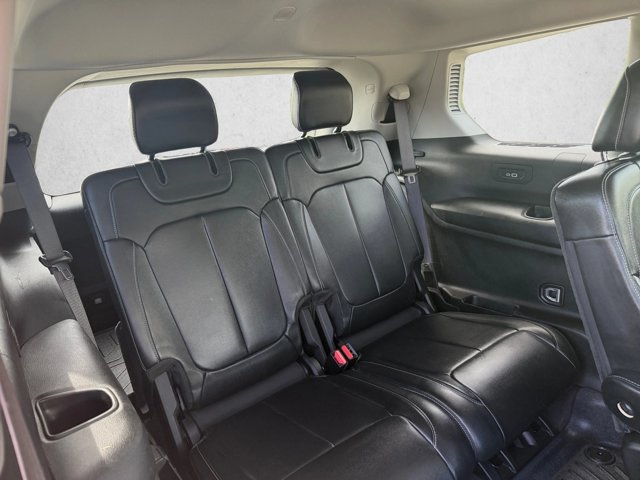 Used 2021 Jeep Grand Cherokee L Limited RWD image 21