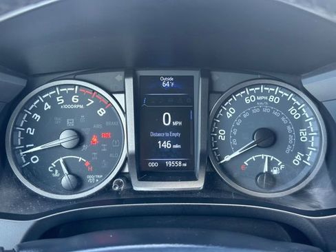 Used 2023 Toyota Tacoma TRD Off-Road w/ TRD Premium Off Road Package image 25