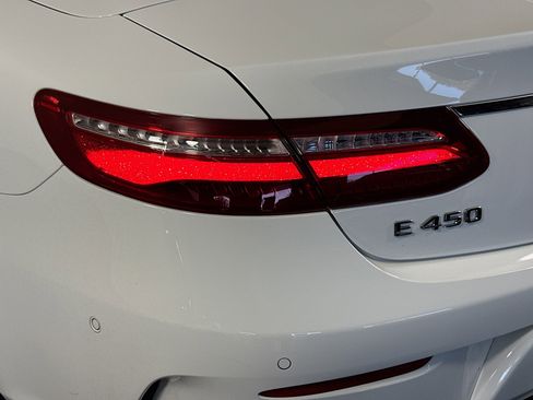 Used 2019 Mercedes-Benz E 450 Cabriolet image 34