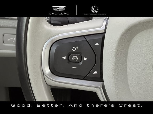 Used 2019 Volvo XC60 T5 Momentum w/ Premium Package FWD image 13