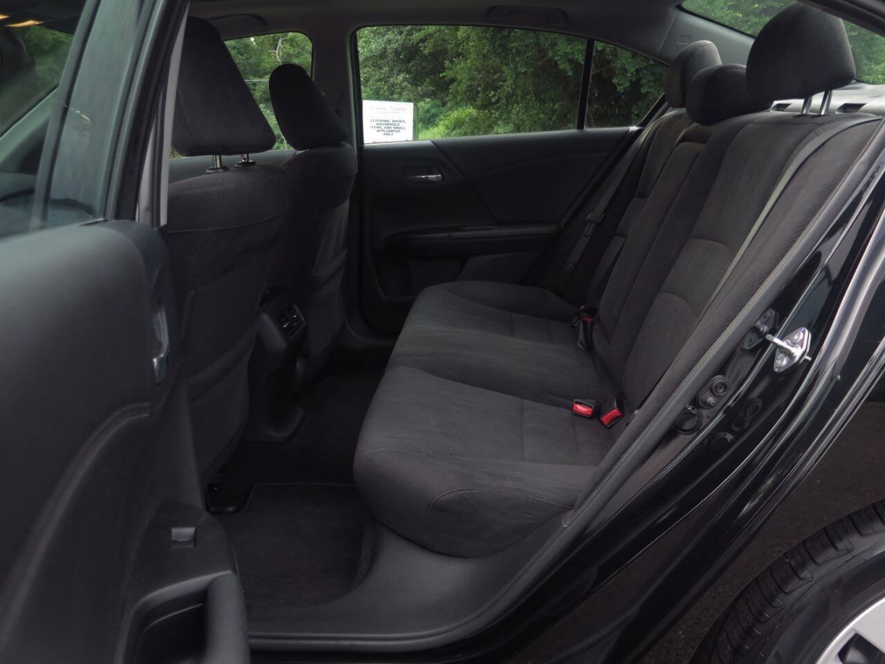 Used 2015 Honda Accord EX image 11