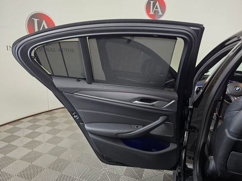 Used 2023 BMW M550i xDrive w/ Executive Package AWD/4WD image 20