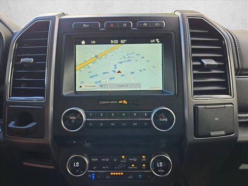 Used 2018 Ford Expedition Platinum RWD image 13