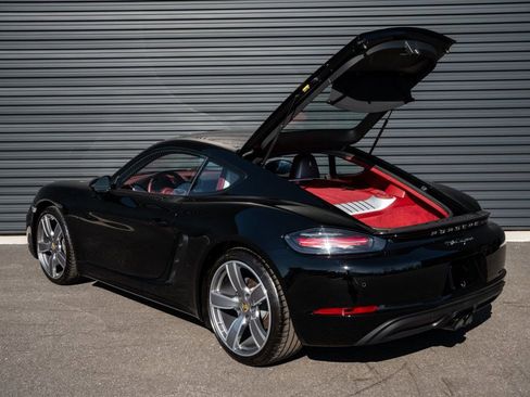 Certified 2024 Porsche 718 Cayman image 26