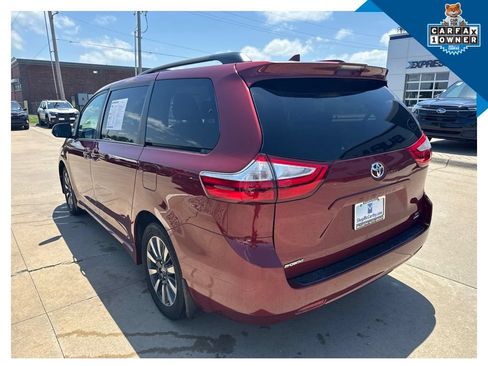 Used 2018 Toyota Sienna LE AWD/4WD image 8