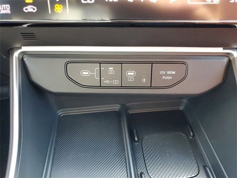 New 2026 Kia Carnival EX image 35