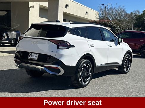 Used 2025 Kia Sportage SX image 8