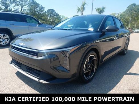 Certified 2025 Kia K4 EX image 1