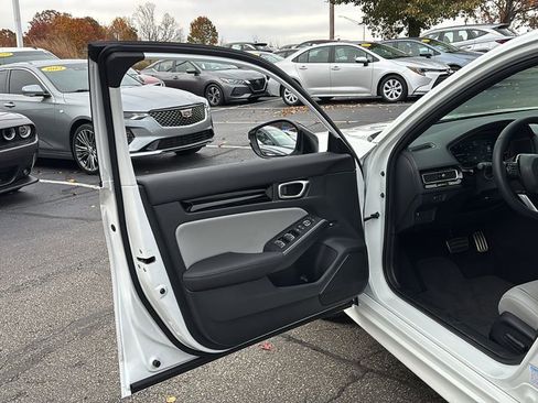 Certified 2026 Honda Civic Sport Touring image 11