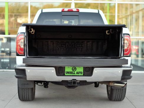 Used 2018 GMC Sierra 1500 SLT w/ SLT Premium Package image 7