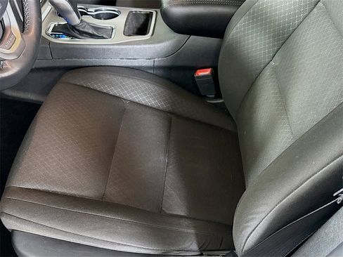 Used 2019 Jeep Grand Cherokee Laredo w/ Security & Convenience Group image 12