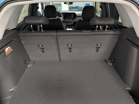 New 2026 Chevrolet TrailBlazer LT w/ LT Cold Weather Package FWD image 14