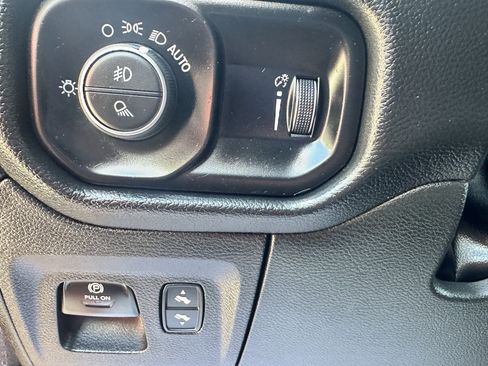 Used 2022 RAM 1500 Big Horn image 7