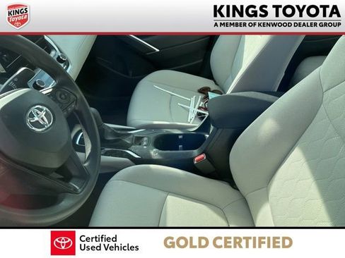 Used 2024 Toyota Corolla Cross L image 10