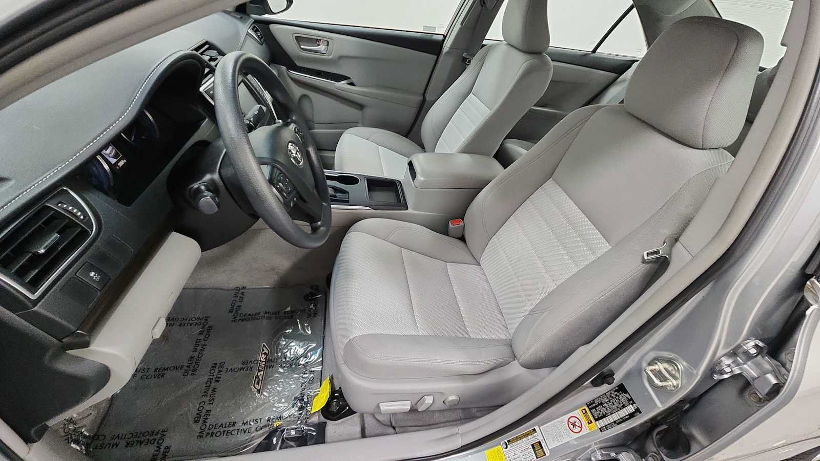 Certified 2016 Toyota Camry LE FWD image 13