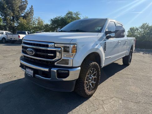 Used 2020 Ford F350 Lariat w/ Lariat Ultimate Package image 1