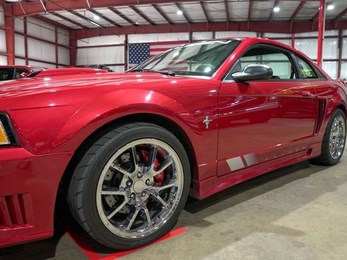 Used 2000 Ford Mustang GT RWD image 32
