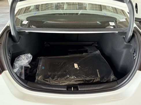 New 2025 Mercedes-Benz C 300 Sedan image 10