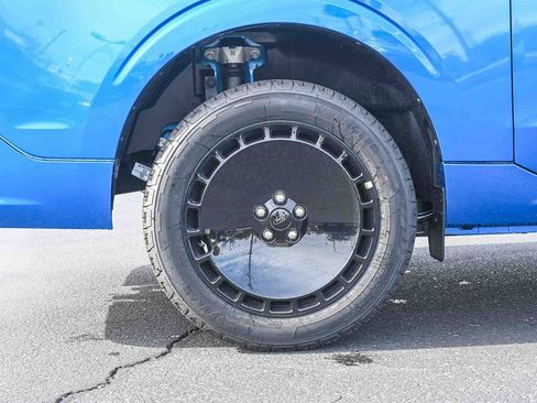 New 2026 Ford Maverick Lobo AWD/4WD image 9