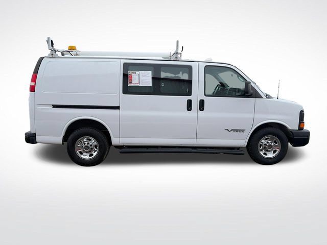 Used 2014 Chevrolet Express 2500 RWD image 8