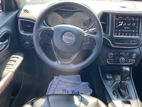 Used 2022 Jeep Cherokee Trailhawk w/ Sun, Sound & Nav Group AWD/4WD image 10