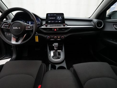 Certified 2024 Kia Forte LXS w/ LXS Technology Package image 5