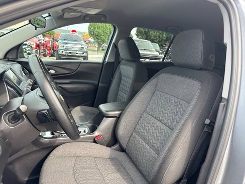 Used 2024 Chevrolet Equinox LT AWD/4WD image 12