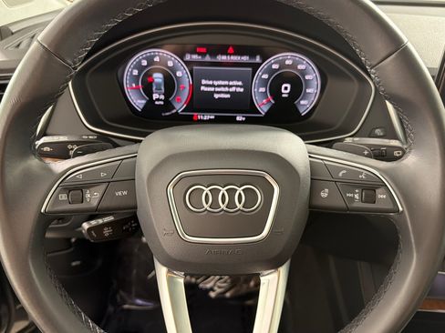 Used 2023 Audi Q5 2.0T Premium Plus w/ Premium Plus Package AWD/4WD image 22