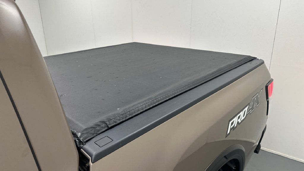 Used 2023 Nissan Titan PRO-4X w/ Pro-4x Convenience Package AWD/4WD image 14