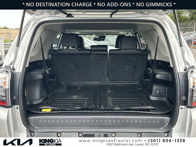 Used 2023 Toyota 4Runner SR5 Premium w/ Moonroof Package AWD/4WD image 18