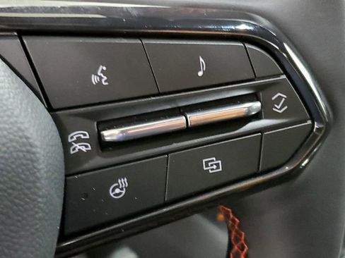 New 2025 Chevrolet Equinox EV RS image 30