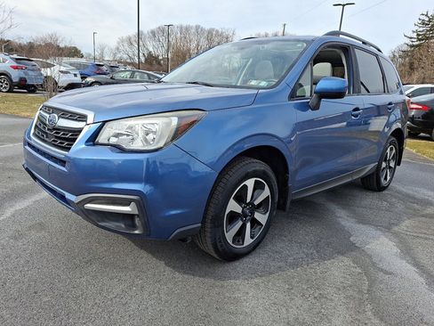 Used 2017 Subaru Forester 2.5i Premium image 3