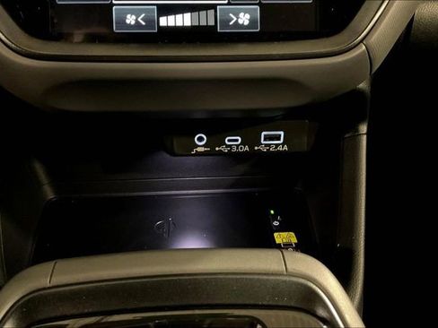 Used 2025 Subaru Crosstrek 2.5i Wilderness image 33