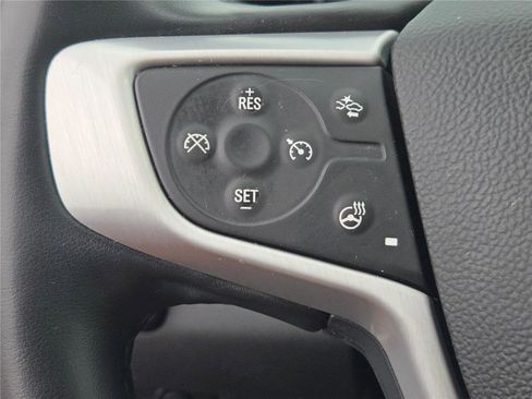 Used 2023 GMC Terrain SLT image 34