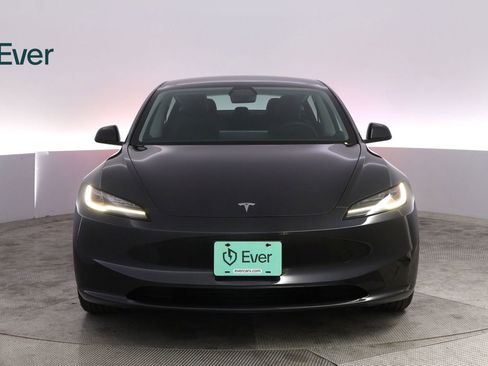 Used 2025 Tesla Model 3 Long Range RWD image 11