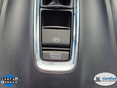 Certified 2022 Honda HR-V LX image 29