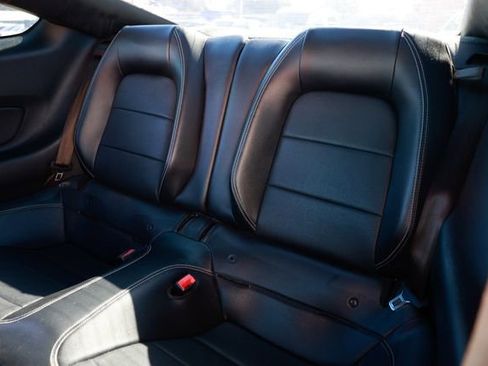 Used 2019 Ford Mustang Premium image 8