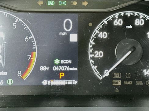 Used 2025 Honda HR-V Sport image 19