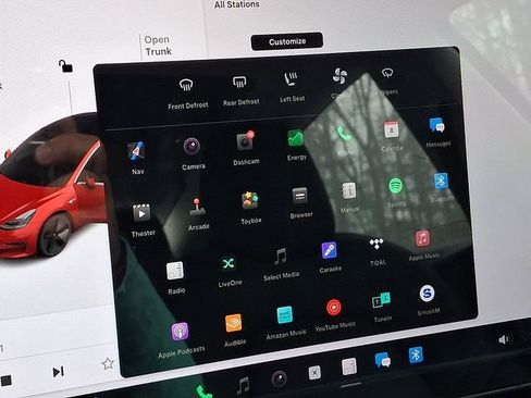 Used 2018 Tesla Model 3 Long Range image 23