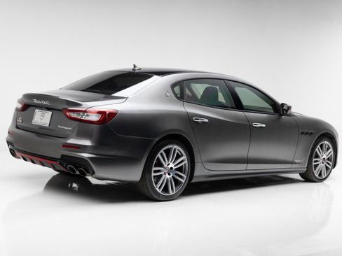 Used 2017 Maserati Quattroporte S GranSport Q4 image 11