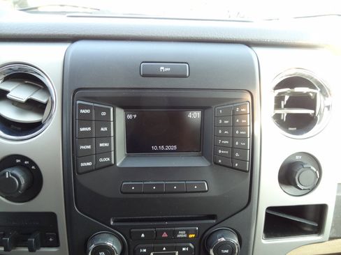 Used 2014 Ford F150 XLT w/ Equipment Group 301A Mid image 17