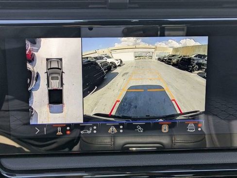 Used 2025 GMC Sierra 1500 AT4 w/ AT4 Premium Package AWD/4WD image 22